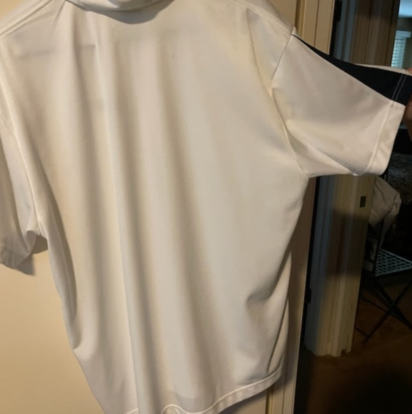 Nike Men's XL Tennis Shirt White w blue stripe on sleeves and side - Picture 4 of 5